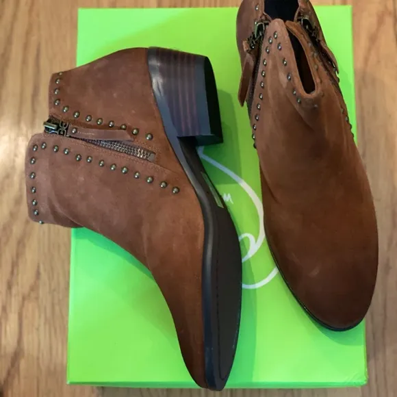 SAM EDELMAN Paola Studded Suede Ankle Boots - Women’s Size 8 - New In Box