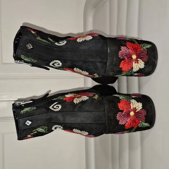 Sam Edelman suede leather ankle boots heels - 7 - embroidered black
