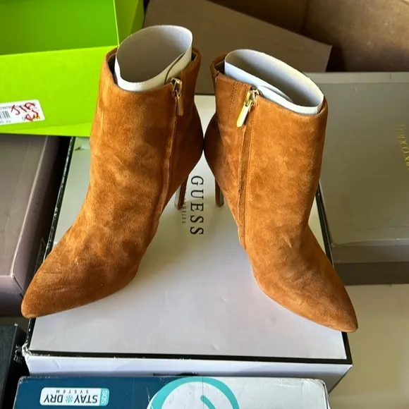 SAM EDELMAN WRENLEY BOOTIE HEEL