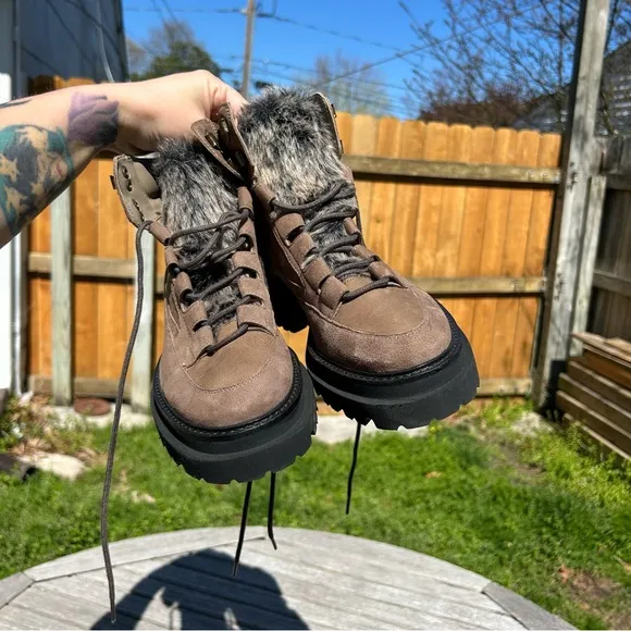 Seychelles Women's Brown Lace-Up Leather Platform Boots size 9