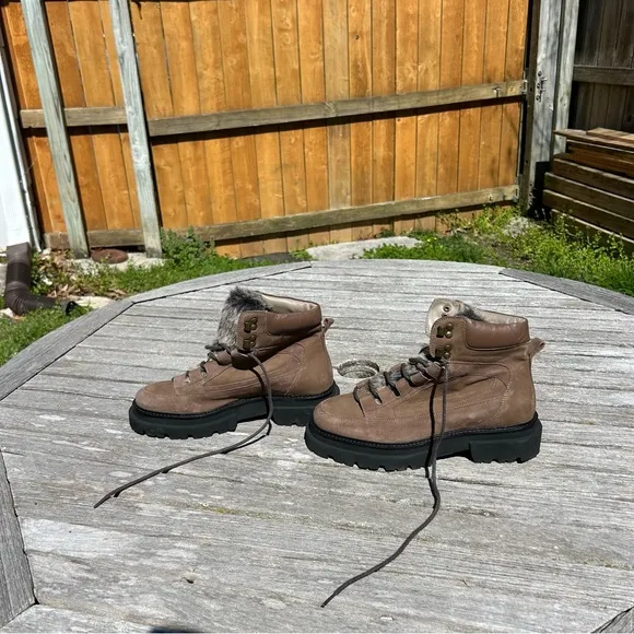 Seychelles Women's Brown Lace-Up Leather Platform Boots size 9