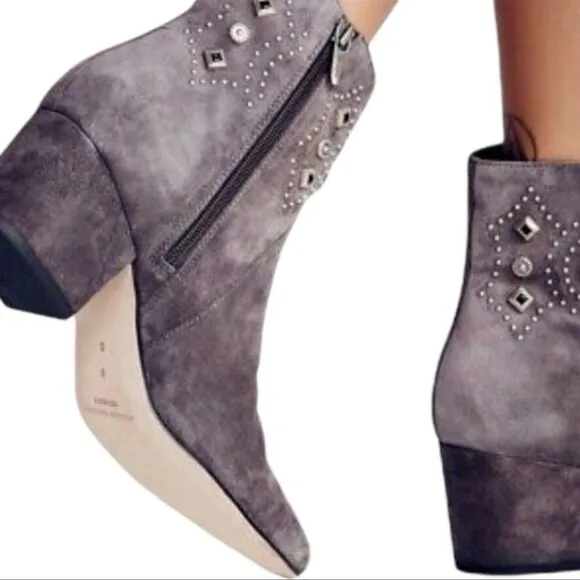 SIGERSON MORRISON Cailyn Gray Suede Studded Ankle Boots 8.5
