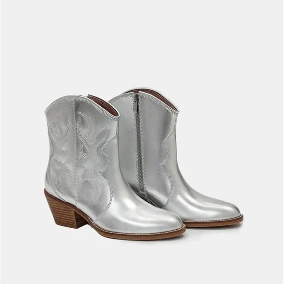 Silver Jolene Embroidered Western Leather Ankle Boots