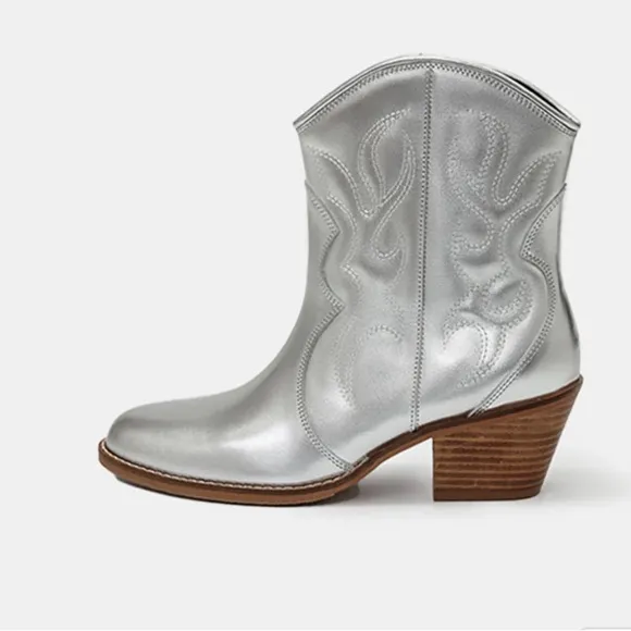Silver Jolene Embroidered Western Leather Ankle Boots