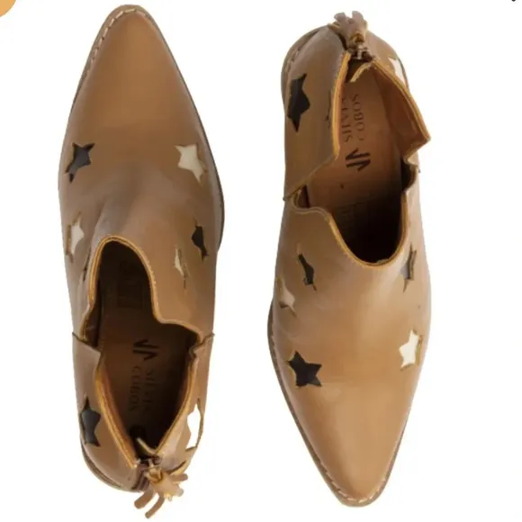 Silvia Cobos Shoot For The Moon Boots Honey, Various Sizes NWOB