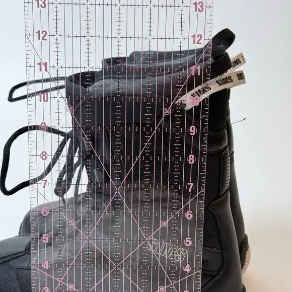 SIMS Snowboard Boots MENS Size 8 - EXCELLENT Black White Barely Used