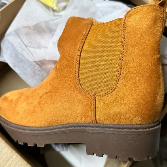 Size 2 Little Kids ZBY  Kids Girls Side Zipper Ankle Boots Chunky Low Heel Chel