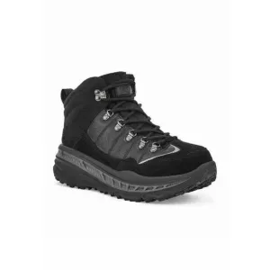 size 9 UGG‎ CA805 Hiker Weather Boots - 1112367