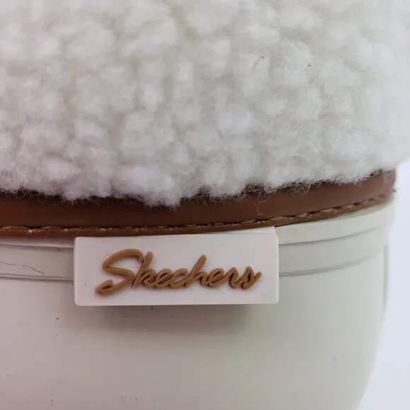 Skechers Pond Sherpa Snuggle Womens Size 6 Natural Waterproof Duck Boots
