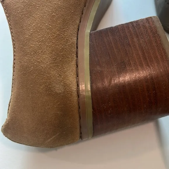 Sketchers - 9.5, “somethin’ else” block heel chunky boots