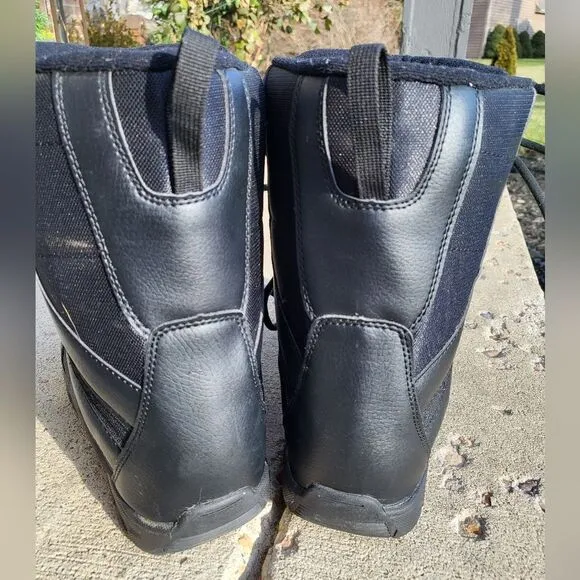 Snow Jam Women’s snowboard boots size 7 BLACK GUC