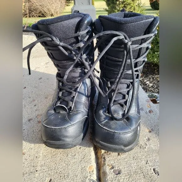 Snow Jam Women’s snowboard boots size 7 BLACK GUC