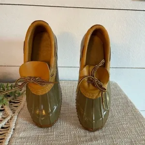 Snow Valley Green &amp; Tan Steel Shank Water Proof Boots Size 6