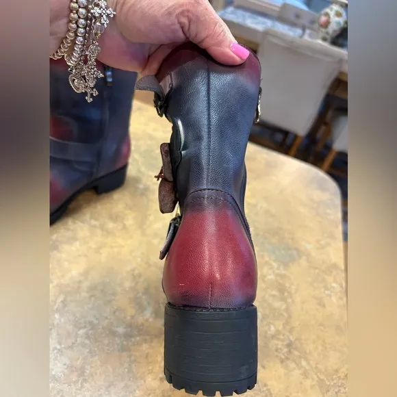 Socofy Floral Moto Boots