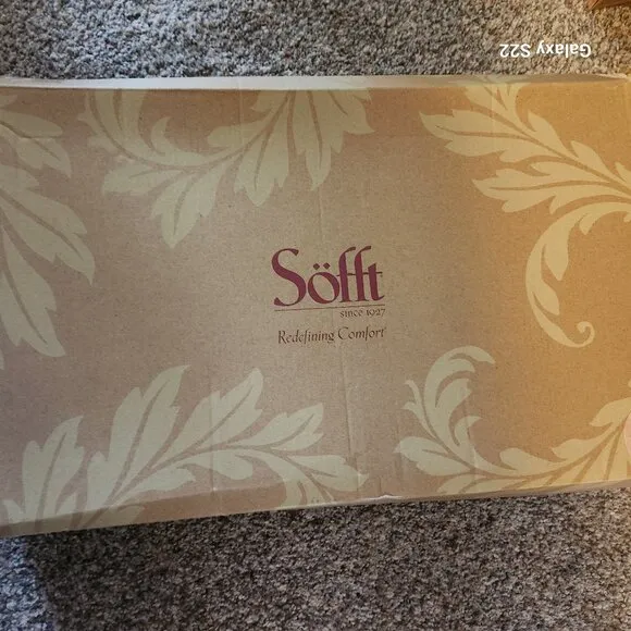 Sofft &quot;Sharnell II&quot; Black Leather boots. NIB. Size 6