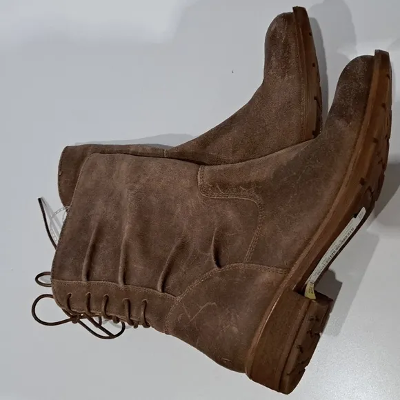 Sofft Sharnell Low Leather Lace-Up Boots