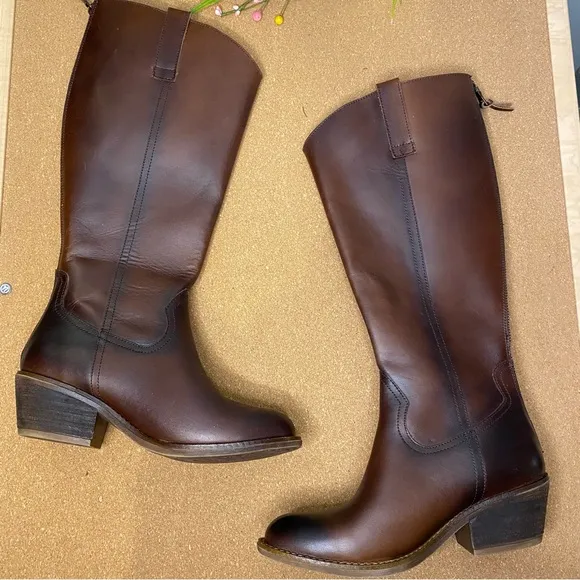 Soft Womens Astoria Back Zip Burnish Leather Western Riding Boots Size 6.5