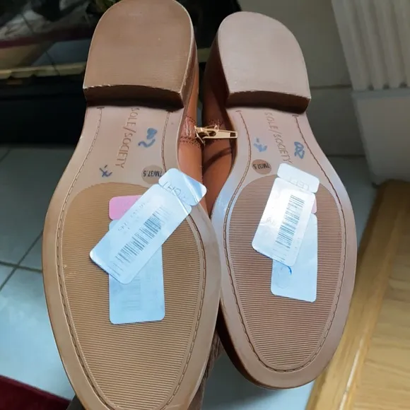 Sole Society Bramie Boots.