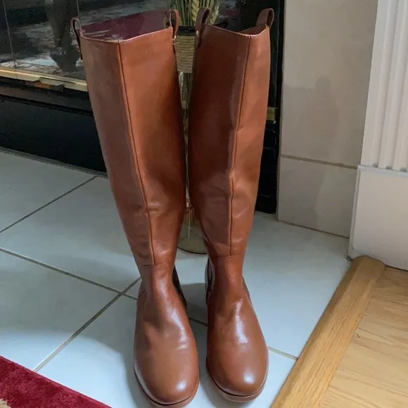 Sole Society Bramie Boots.