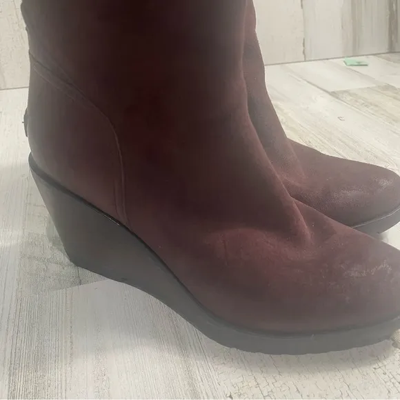Sorel After Hours Mid Calf Waterproof Suede Burgundy Redwood Wedge Boots Sz 7.5
