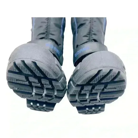 SOREL BIG KIDS WATERPROOF SNOW BOOTS BLACK/BLUE SIZE4 PREOWNED GREAT CONDITION