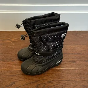 Sorel Black and White Snow Boots Size 2