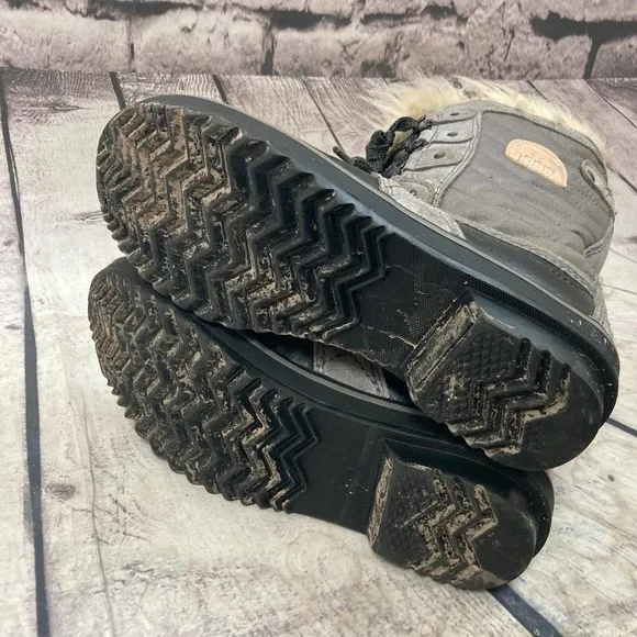 Sorel Boots Size US 4 EUR 35 Tofino II Insulated Waterproof Snow Gray‎ Black