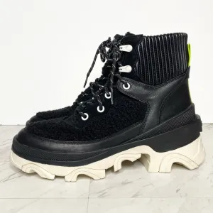 Sorel Brex Black Cozy Lace Up Chunky Sole Boot 8
