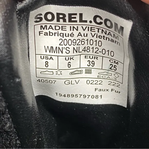 Sorel Brex Black Cozy Lace Up Chunky Sole Boot 8
