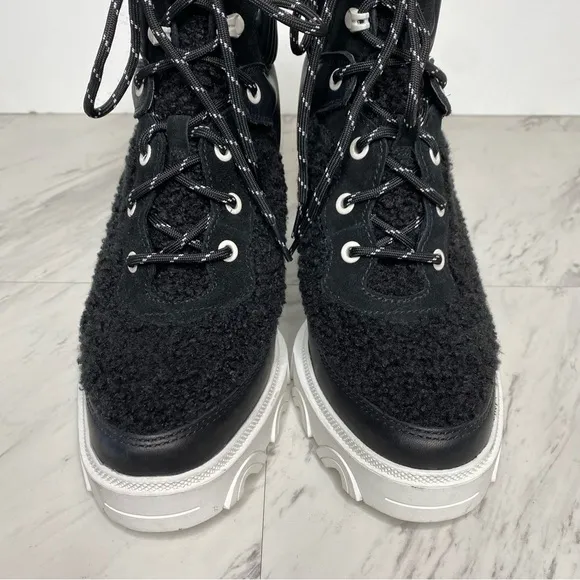 Sorel Brex Cozy Lace Up Heeled Boot 10 1/2