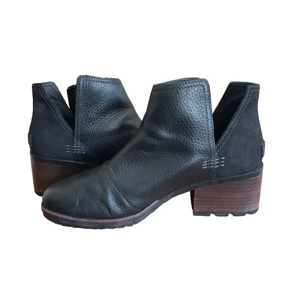 SOREL Cate Cut-Out Black Leather and Suede Waterproof Boots size 9