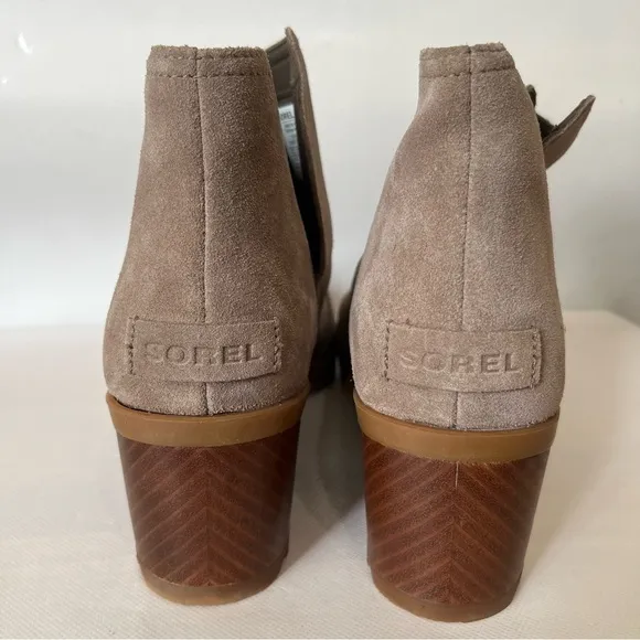 Sorel Cate Cut Out Chelsea Suede Leather Heeled Ankle Boots