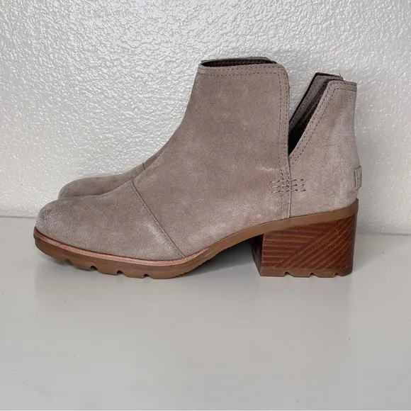Sorel Cate Cutout Beige Suede Bootie Size 8
