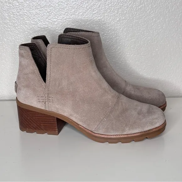 Sorel Cate Cutout Beige Suede Bootie Size 8
