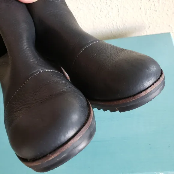 Sorel Cate Cutout Boots Black Leather Suede Waterproof Bootie 8.5