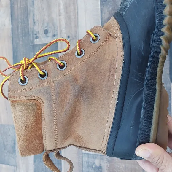SOREL Cheyanne II Waterproof Boots men's sz 8