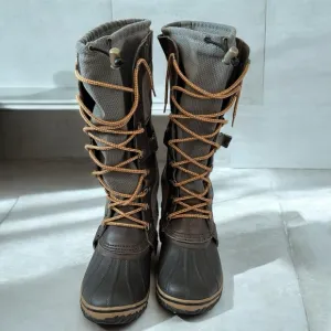 Sorel conquest Carly Boots Size 10
