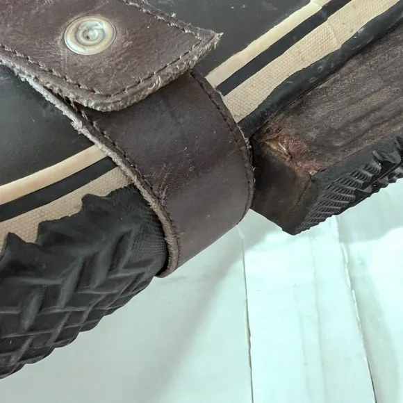 Sorel conquest Carly Boots Size 10