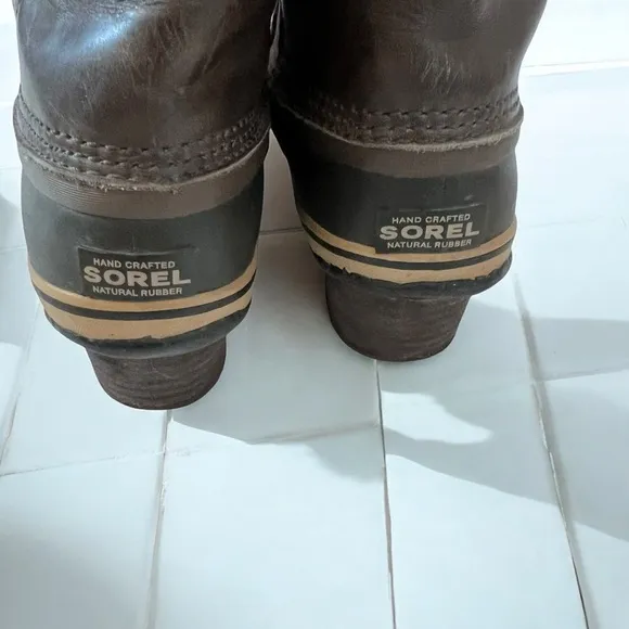 Sorel conquest Carly Boots Size 10