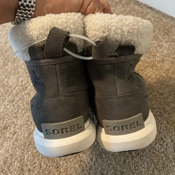 Sorel explore next carnival snow winter boots waterproof tan sea salt 9.5
