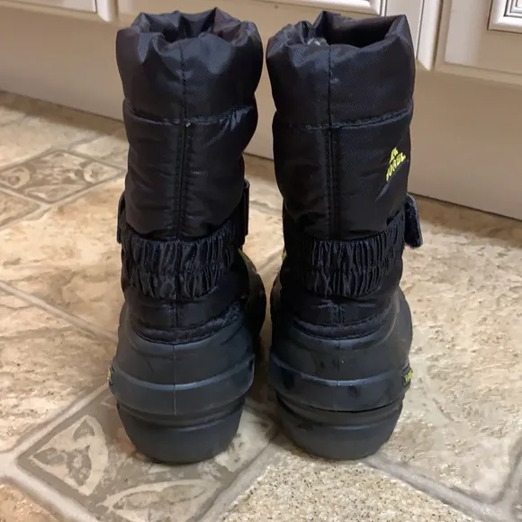 Sorel Flurry boots