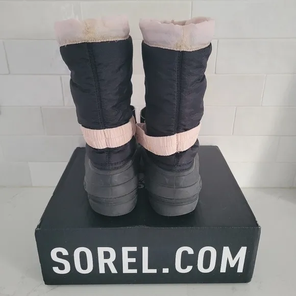 Sorel Flurry Print Insulated Waterproof Winter Snow Boot Girls Black Pink Size 3