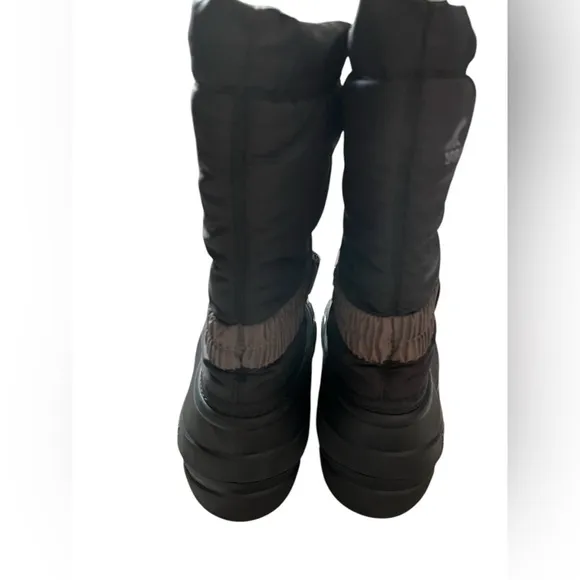 Sorel Flurry Snow Boots Black Gray Winter Lined YOUTH 4 Black INSULATED warm✅