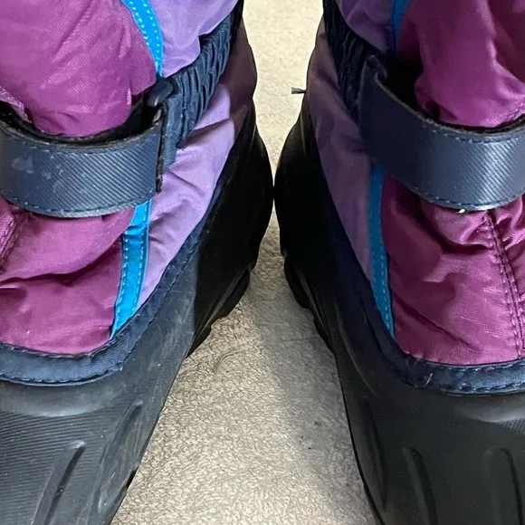 Sorel Flurry Snow Boots Sz 3