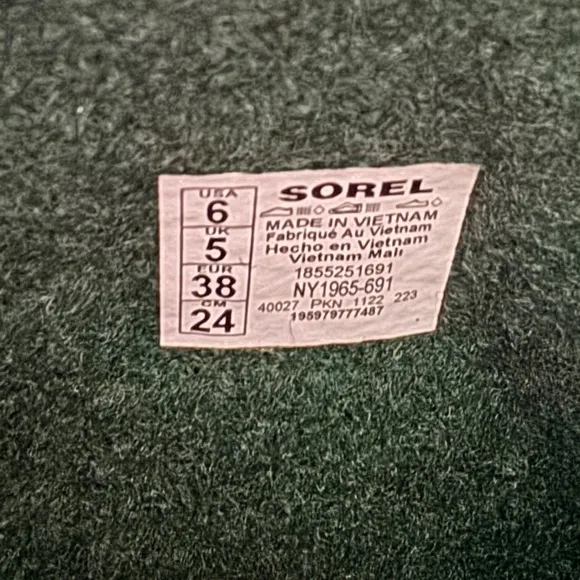 Sorel Flurry Winter Snow Boots Pink Gray Size 6 Big Kid
