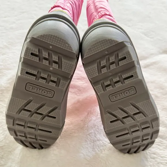 Sorel Flurry Winter Snow Boots Pink Gray Size 6 Big Kid