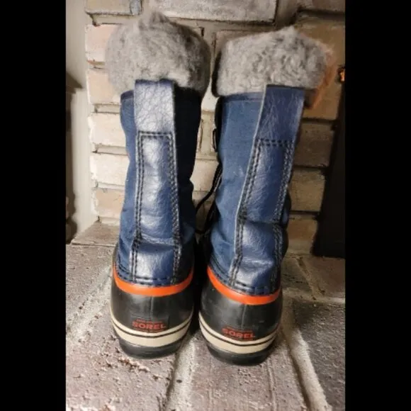 Sorel Fuzzy Insulated Boots Blue and Red Size 7