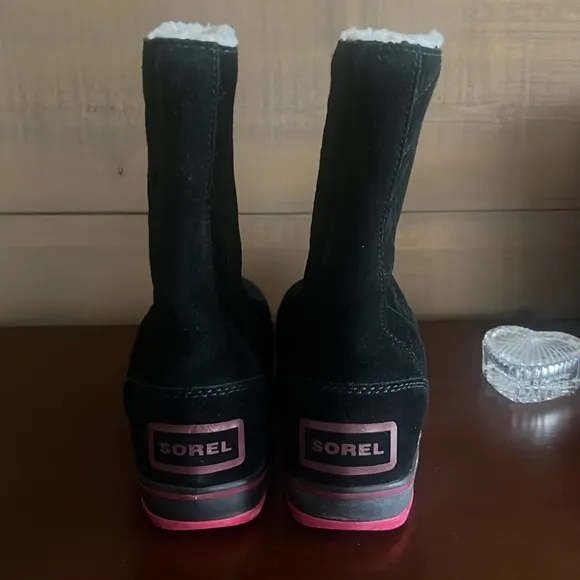 Sorel Glacy Black Suede Waterproof Fleece Lined Pull On Snow Winter Boots