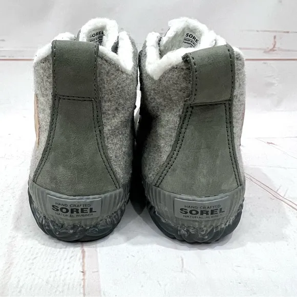 Sorel Grey Out N About Felt Sherling Fur Winter Snow Waterproof Rain Duck Boots