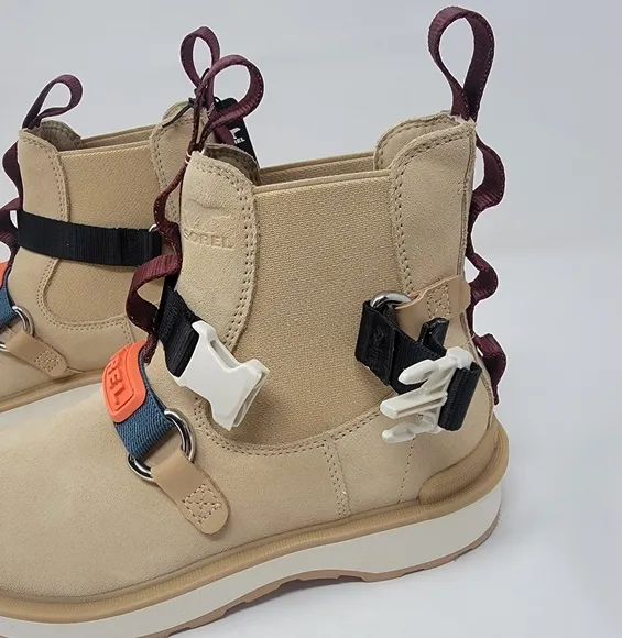 SOREL Hi-Line EQ Chelsea boots women's size 7.5 suede waterproof